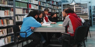 Contro il degrado della Biblioteca “D’Annunzio”