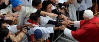 Youcat, il catechismo che parla ai giovani