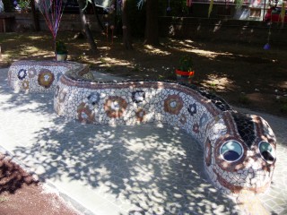 Arte e solidarietà decorano Villa Sabucchi