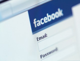 Facebook tradisce il consigliere Blasioli