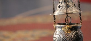 La liturgia “alchimia” che eleva a Dio