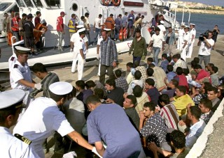 “Se Mare Nostrum chiuderà avremo ancora morti sulle nostre coste”