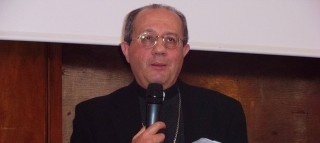 Covid-19, Ceam: “La preoccupazione non si trasformi in allarmismo”