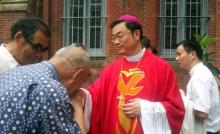 Cina: è scomparso il vescovo di Shangai