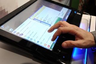 La ricostruzione parte dal web