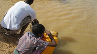 Africa: “Senza aiuti dai Paesi ricchi, rischieranno decine di milioni di vite”
