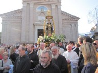 La processione della Madonna dei Sette Dolori a Pescara