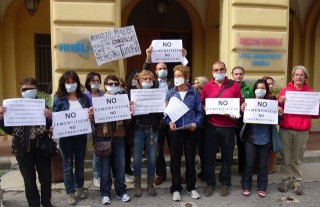 Un sit-in per fermare il cementificio