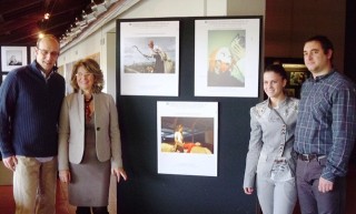 Per la donna, uno scatto di dignità