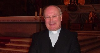 “Dio parla nella Bibbia, nella liturgia e nella coscienza”