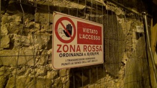 Quattro anni dopo, ancora tutto come prima