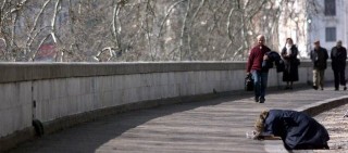 Sono 4,8 i milioni di italiani in povertà assoluta