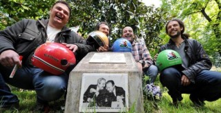 Un viaggio in Vespa per dire “no” alla mafia