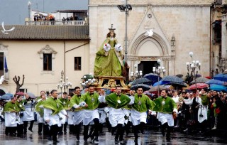 Confraternite: “Una via per portare a Cristo”