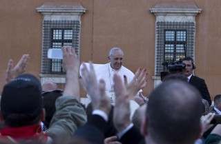 “La Chiesa torni una comunità del popolo di Dio”