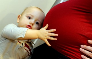 Record di firme per il diritto alla vita del concepito