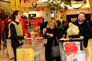 Colletta: l’Abruzzo dona 204 tonnellate di alimenti