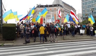 “Tutti uniti nel favorire la via del dialogo in Ucraina”