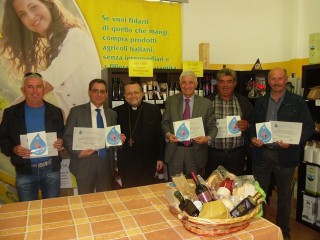 L’arcivescovo Valentinetti premia le aziende solidali