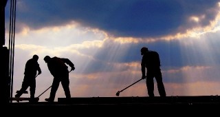 “Nel lavoro c’è un conflitto latente fra generazioni”