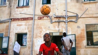 10 mila minori stranieri in Italia: arriva il Welcome kit