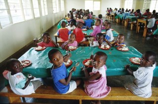 Ue: “554 milioni di euro per combattere la crisi alimentare in Sahel e Ciad”