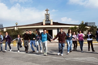 “Destinando l’8xmille aiuterai la tua parrocchia”