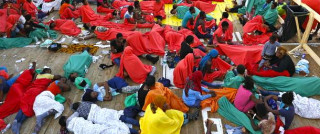 Veglia al porto di Palermo per i migranti, “sveglia” in Europa