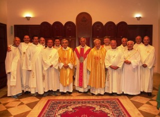 Parola, liturgia e carità: le tre regole del diacono al servizio della Chiesa