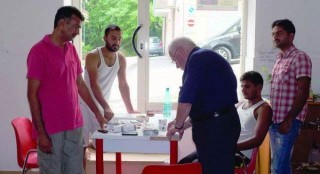 Accogliere i migranti in parrocchia? “Prima bisogna preparare la comunità”