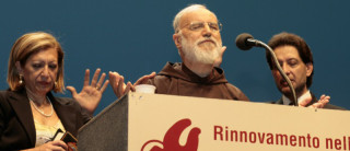 “Join the Joy” con Padre Raniero Cantalamessa