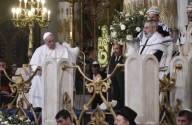 Papa Francesco insieme al Rabbino capo di Roma Riccardo Di Segni