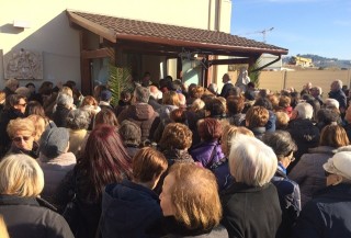 Porte sante e confessionali affollati dai pescaresi in cerca di misericordia