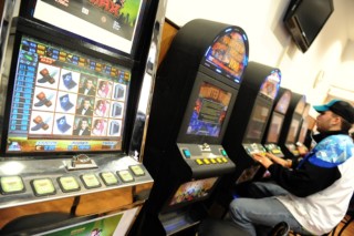 Slotmob: premiati a Pescara i bar che hanno detto “no” alle slot machine