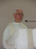 Mons. Vincenzo Amadio, parroco di San Pietro apostolo in Pescara