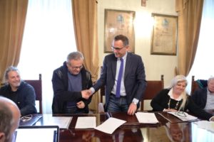 Asimmetrie: il progetto che svela la tratta, ascolta e reinserisce le vittime