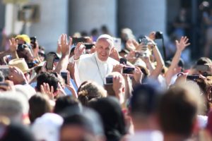 “La sconfitta per il cristiano è cadere in tentazione per vendetta e violenza”