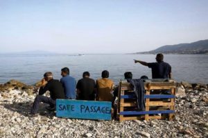 Rifugiati: “L’incontro personale con loro dissipa paure e ideologie distorte”