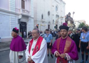 “Basta speculazioni, è falso che la Caritas non assiste gli italiani per assistere gli immigrati”