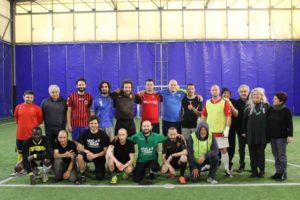 Una sfida di calcetto per chiudere in festa il centro di accoglienza Britti