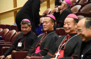 “La Chiesa in Cina prega per Papa Francesco”