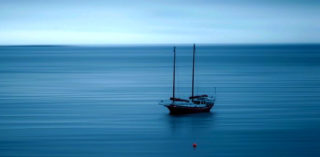 Epicuro: la felicità, la mamma e il mare calmo