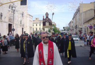 San Cetteo: da oggi a lunedì la festa con processione e regata sul fiume
