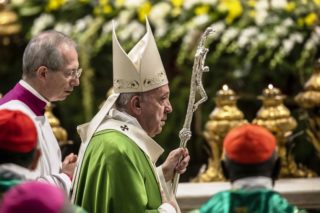 “I poveri ci ricordano che il Vangelo si vive come mendicanti protesi verso Dio”