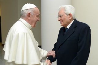 Papa Francesco: “La sua pastorale sollecita i popoli a superare le divisioni”