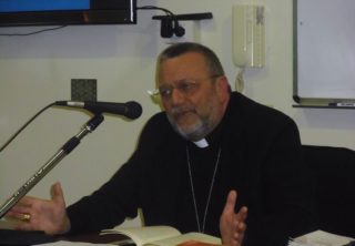 Evangelii gaudium: “Il Vangelo va ridetto con le parole, la vita e i gesti”