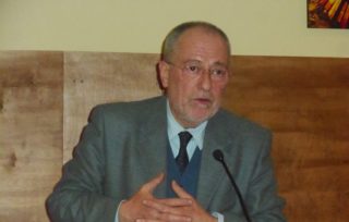 “Non c’è antisemitismo che non voglia la fine della democrazia”