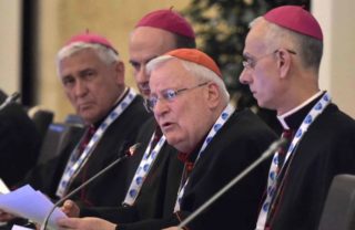 “Dobbiamo dire basta a questa politica fatta sul sangue dei popoli!”