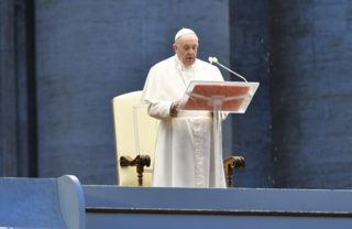 “Su questa barca ci siamo tutti, possiamo andare avanti solo insieme”