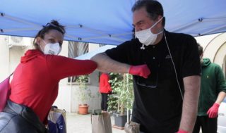 Covid-19: “Leggere, scrivere, sorridere ed essere altruisti per evitare l’ansia”